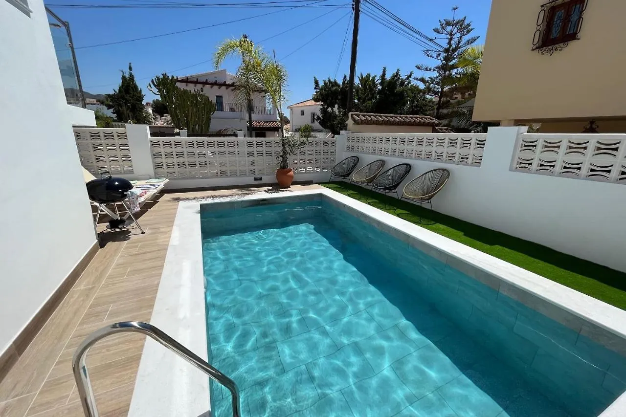 Nerja Paradise Rentals - Villa Las Palmeras 0*,  Spain